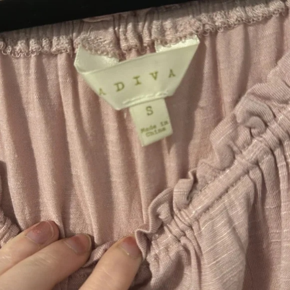 Off the shoulder top - Picture 3 of 3